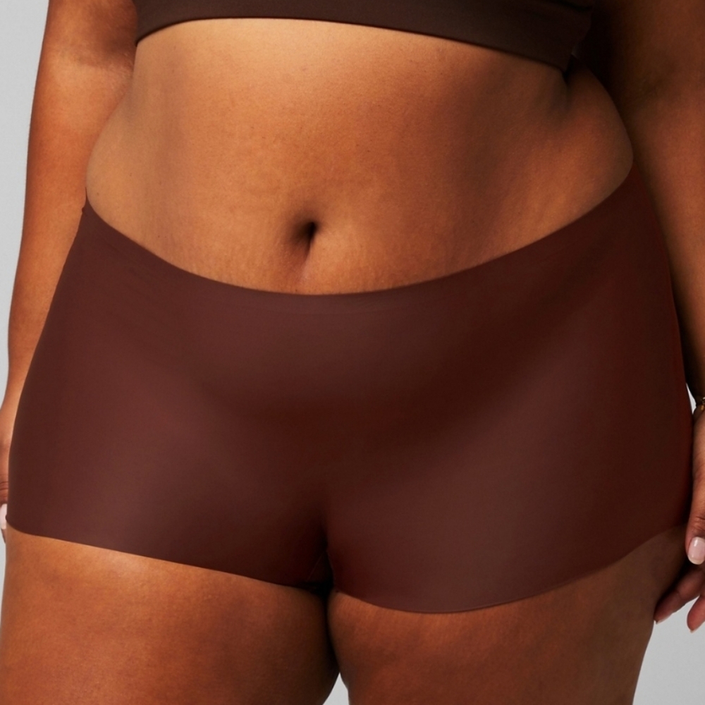 Bundle Of 2 Fabletics No Show Mid-Rise Boyshorts